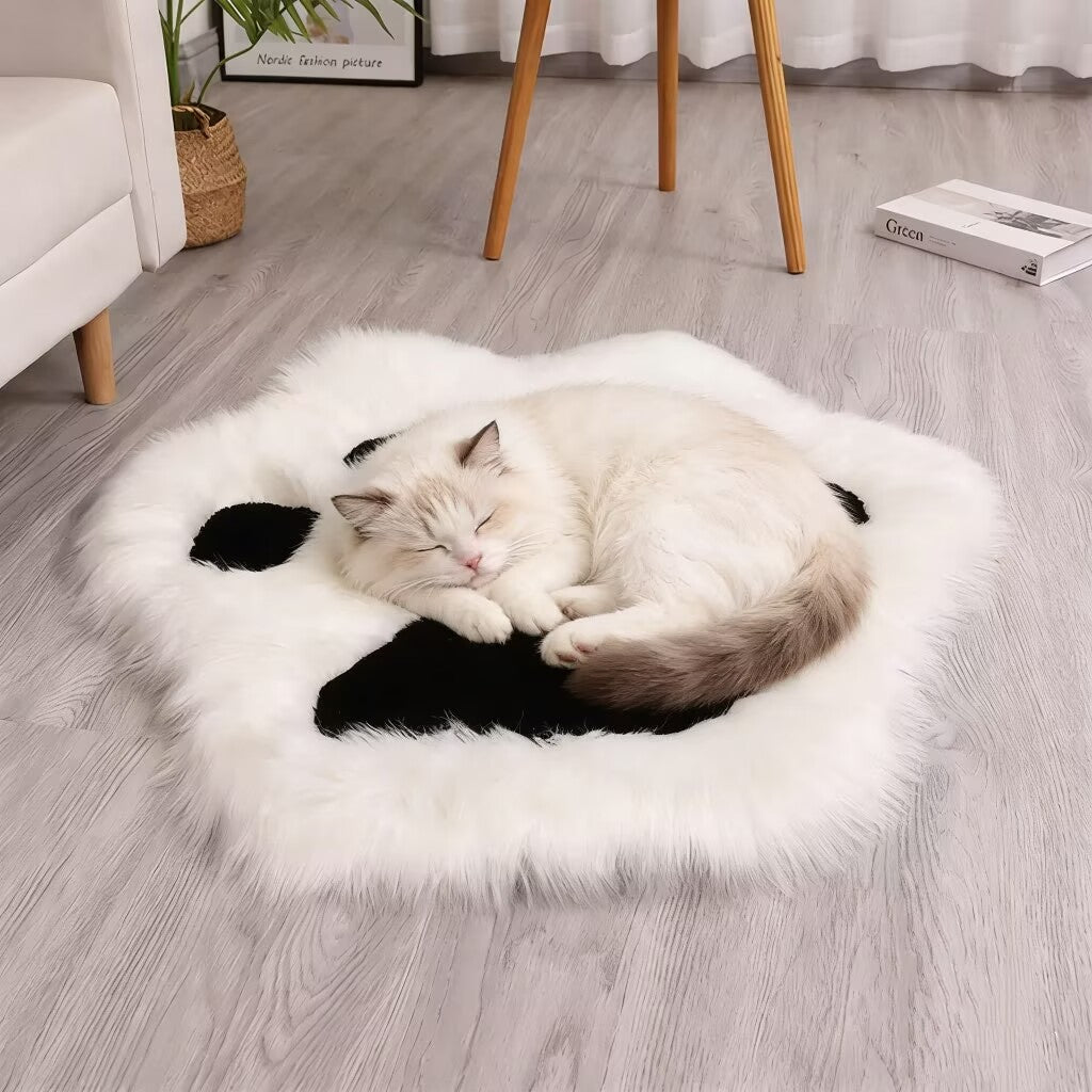 Plush Cat Paw Shaped Carpet